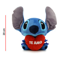 Stitch Sentado Con Corazon 20 Cm DISNEY 1